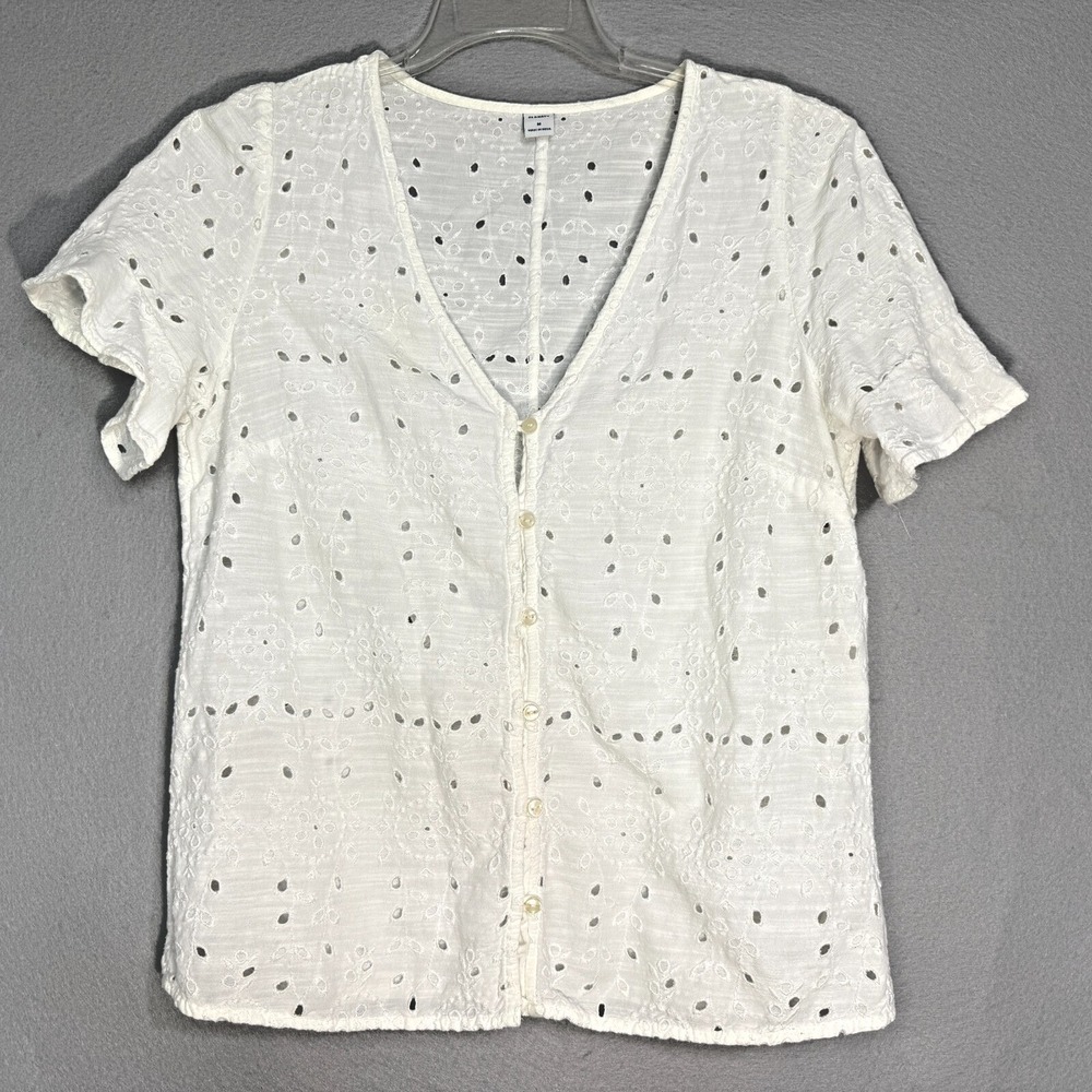 Old‎ Navy Feminine Eyelet Flutter Sleeve Button Top Womens Size M Cottagecore